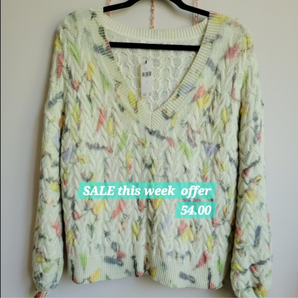 BY ANTHROPOLOGIE MOTIF SWEATER size small